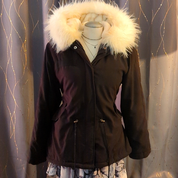 Black with cream fur Miss unique London coat xl - Picture 1 of 1